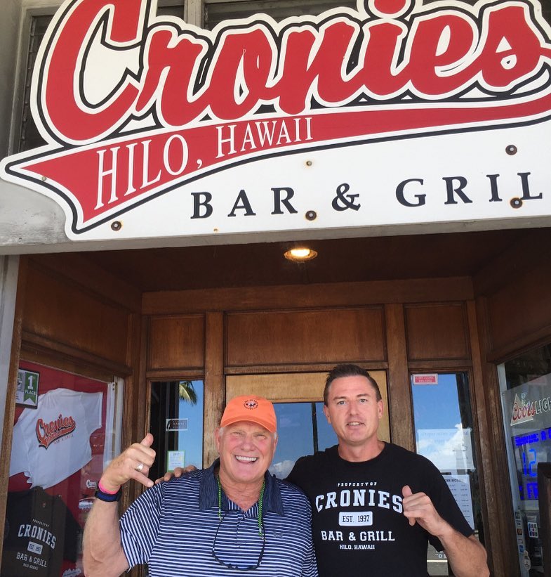 Cronies Bar & Grill